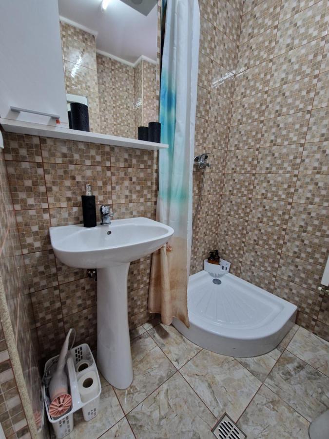 Apartamentul Florilor De Fan Azuga Exteriér fotografie